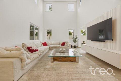 Villa en Rasha, Arabian Ranches 2, Dubai, 5 dormitorios, 498.7 m², № 124662 - foto 3