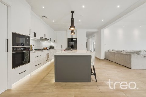 Villa en Rasha, Arabian Ranches 2, Dubai, 5 dormitorios, 498.7 m², № 124662 - foto 8