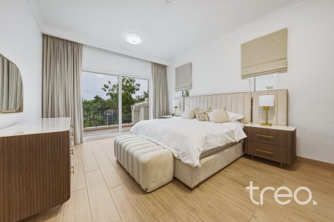 Villa en Rasha, Arabian Ranches 2, Dubai, 5 dormitorios, 498.7 m², № 124662 - foto 18