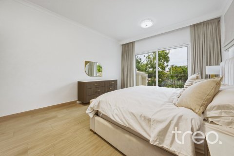 Villa en Rasha, Arabian Ranches 2, Dubai, 5 dormitorios, 498.7 m², № 124662 - foto 20