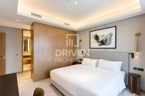 Apartment in The Address Residences Dubai Opera, Downtown Dubai (Downtown Burj Dubai), Dubai 3 bedrooms, 165.46 sq.m. № 126455 - photo 16
