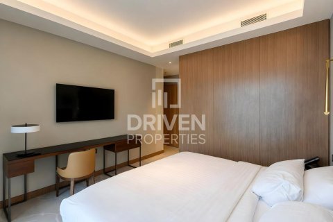 Apartment in The Address Residences Dubai Opera, Downtown Dubai (Downtown Burj Dubai), Dubai 3 bedrooms, 165.46 sq.m. № 126455 - photo 17