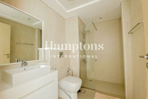 Apartamento en Jumeirah Beach Residence, Dubai, 2 dormitorios, 151.98930800 m², № 63186 - foto 1