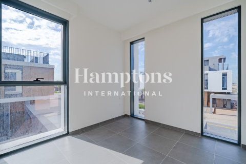 Villa en Arabian Ranches 3, Dubai, 5 dormitorios, 420.01446300 m², № 63189 - foto 15