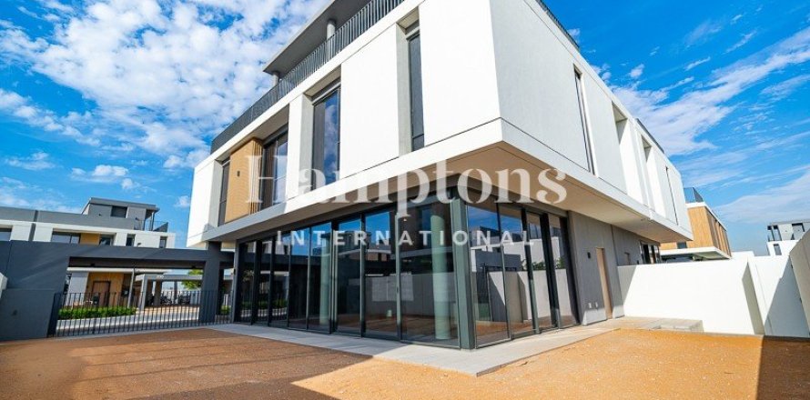 Villa en Arabian Ranches 3, Dubai, 5 dormitorios, 420.014 m², № 63189