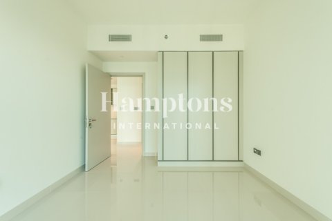 Apartment in Dubai Harbour, Dubai 1 bedroom, 67.67983550 sq.m. № 63181 - photo 1