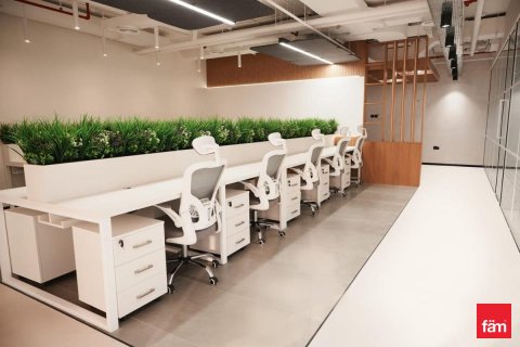Oficina en Dubai, 163.7 m², № 69721 - foto 5