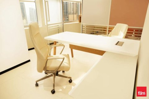 Oficina en Dubai, 163.7 m², № 69721 - foto 11