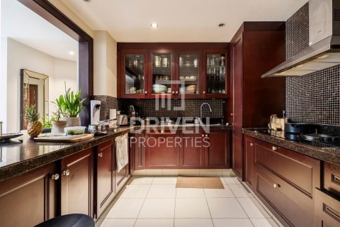 Apartamento en Old Town, Dubai, 3 dormitorios, 190 m², № 64785 - foto 6