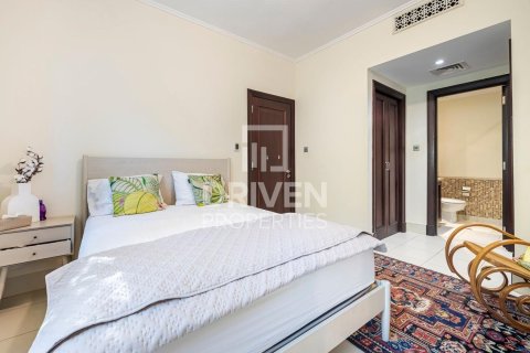 Apartamento en Old Town, Dubai, 3 dormitorios, 190 m², № 64785 - foto 10