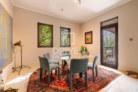 Apartamento en Old Town, Dubai, 3 dormitorios, 190 m², № 64785 - foto 5