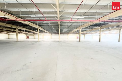 Снять в аренду склад в Джабаль-Али, Дубай: 875м², № 11966 - фото 2