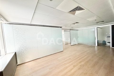 Купить офис в Бизнес-Бэе, Дубай: 1 комната, 135.2м², № 6780 - фото 10