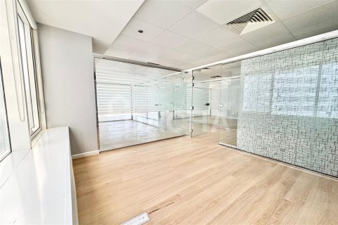 Купить офис в Бизнес-Бэе, Дубай: 1 комната, 135.2м², № 6780 - фото 9