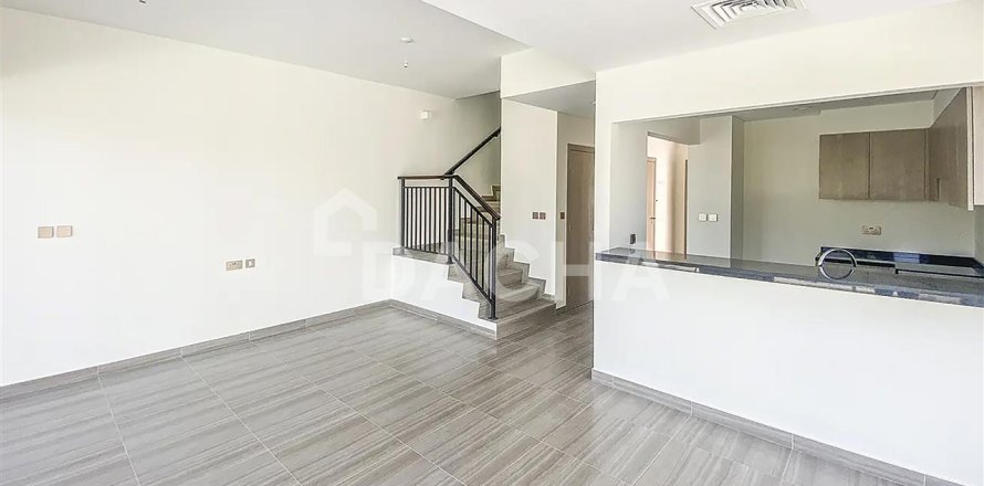 Adosado en DAMAC Hills (Akoya by DAMAC), Dubai, 3 dormitorios, 150 m², № 6779