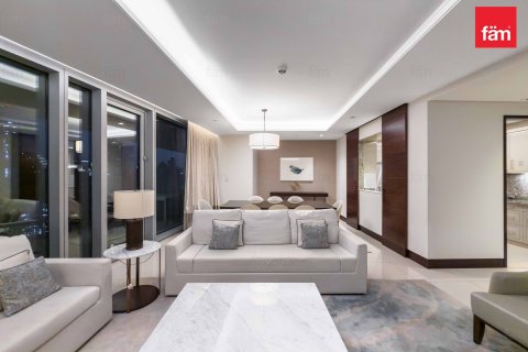 Снять в аренду квартиру в Даунтаун Дубай (Даунтаун Бурдж Дубай), Дубай: 3 спальни, 225.5м², № 92160 - фото 2