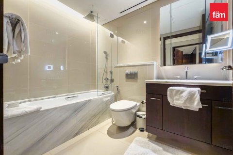 Снять в аренду квартиру в Даунтаун Дубай (Даунтаун Бурдж Дубай), Дубай: 3 спальни, 225.5м², № 92160 - фото 17