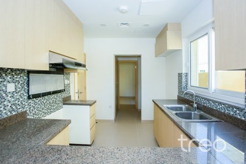 Villa à Dubai, 3 chambres, 241.55 m², № 119461 - photo 9