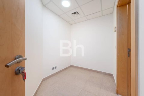 Снять в аренду квартиру в Пальме Джумейре, Дубай: 2 спальни, 144м², № 21675 - фото 12