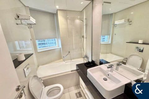 Купить квартиру в Бизнес-Бэе, Дубай: 3 спальни, 141м², № 79275 - фото 6