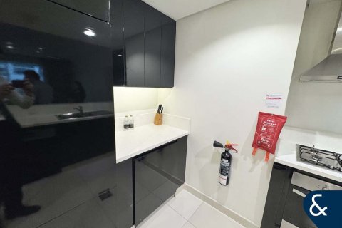 Купить квартиру в Бизнес-Бэе, Дубай: 3 спальни, 141м², № 79275 - фото 15