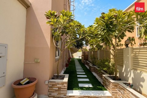 Adosado en Dubai, 4 dormitorios, 230 m², № 141512 - foto 7