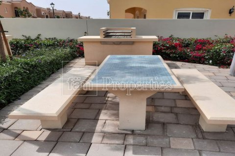 Adosado en Dubai, 3 dormitorios, 185.6 m², № 141516 - foto 11