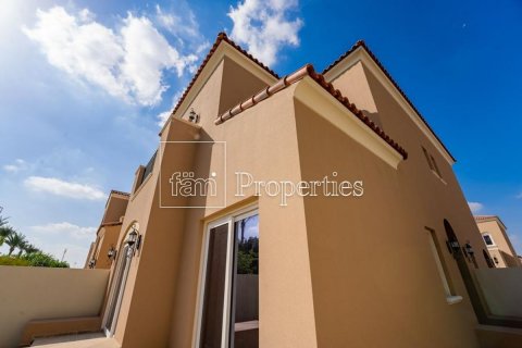 Adosado en Dubai, 3 dormitorios, 185.6 m², № 141516 - foto 9