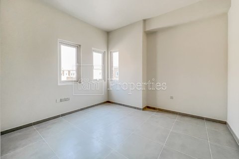 Adosado en Dubai, 3 dormitorios, 185.6 m², № 141516 - foto 3