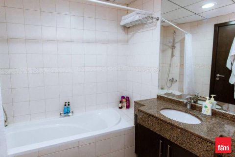 Apartment in Dubai Marina, Dubai 1 bedroom, 65.5 sq.m. № 54910 - photo 2
