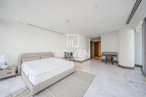 Apartment in Downtown Dubai (Downtown Burj Dubai), Dubai 5 bedrooms, 692.5 sq.m. № 128447 - photo 15