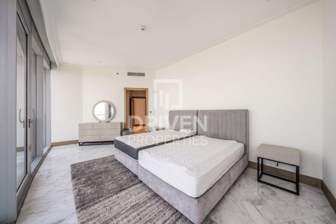 Apartment in Downtown Dubai (Downtown Burj Dubai), Dubai 5 bedrooms, 692.5 sq.m. № 128447 - photo 16