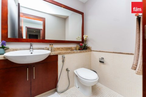 Apartment in Downtown Dubai (Downtown Burj Dubai), Dubai 1 bedroom, 95.2 sq.m. № 124508 - photo 9