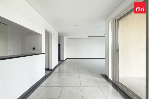 Купить виллу в Дубае: 4 спальни, 386м², № 90466 - фото 8