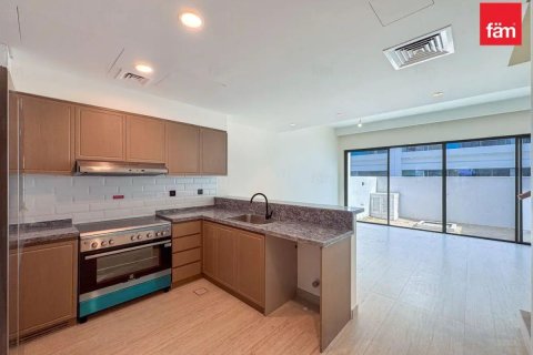 Снять в аренду таунхаус в Дубае: 5 спален, 298.8м², № 90458 - фото 5