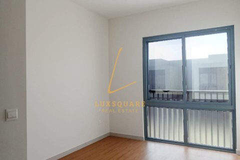 Townhouse in Dubai South (Dubai World Central), Dubai 2 bedrooms, 112 sq.m. № 72627 - photo 15