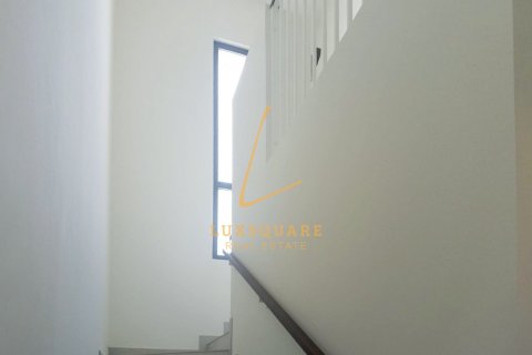 Townhouse in Dubai South (Dubai World Central), Dubai 2 bedrooms, 112 sq.m. № 72627 - photo 22