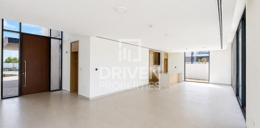Villa in The Valley, Dubai 4 bedrooms, 802.4 sq.m. № 140457