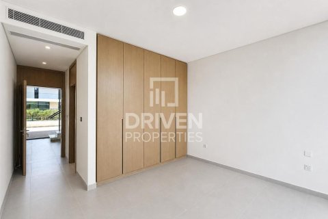 Villa in The Valley, Dubai 4 bedrooms, 802.4 sq.m. № 140457 - photo 3