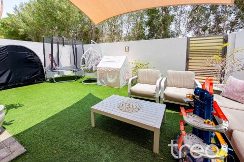 Villa en Arabian Ranches 2, Dubai, 3 dormitorios, 204.57 m², № 124804 - foto 18