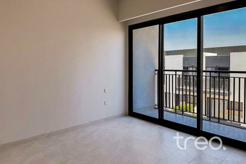 Снять в аренду таунхаус в Дубае: 4 спальни, 216.74м², № 124801 - фото 13