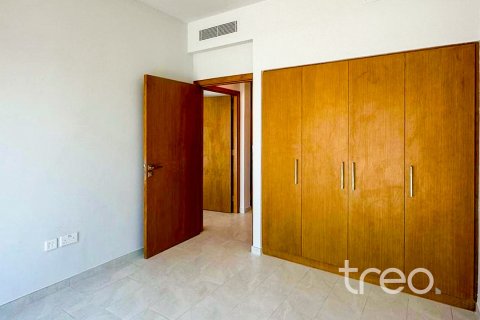 Снять в аренду таунхаус в Дубае: 4 спальни, 216.74м², № 124801 - фото 28