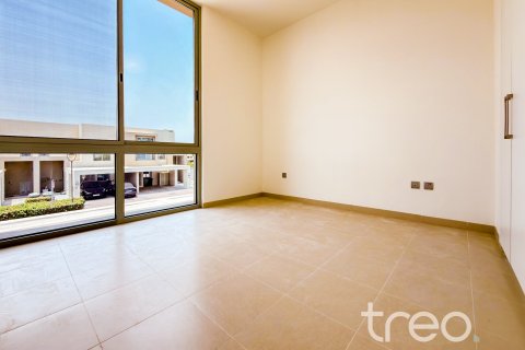 Villa à Arabian Ranches 2, Dubai, 4 chambres, 246.19 m², № 124798 - photo 13