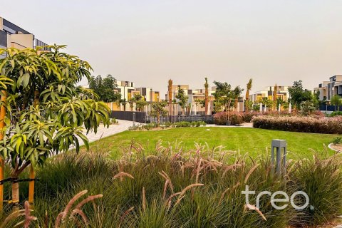 Villa in Mudon, Dubai 4 bedrooms, 229.28 sq.m. № 124800 - photo 11