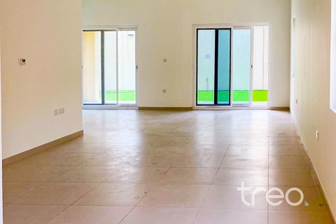 Villa en Dubai, 3 dormitorios, 204.76 m², № 124802 - foto 24