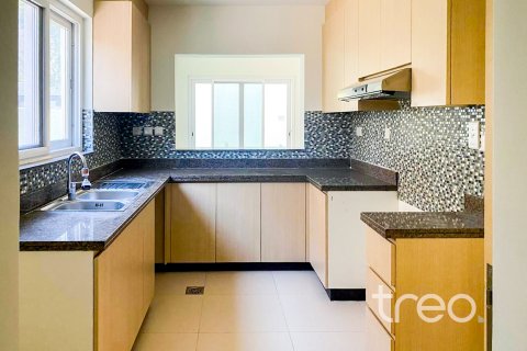Villa en Dubai, 3 dormitorios, 204.76 m², № 124802 - foto 17
