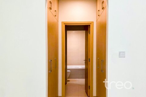 Villa en Dubai, 3 dormitorios, 204.76 m², № 124802 - foto 11
