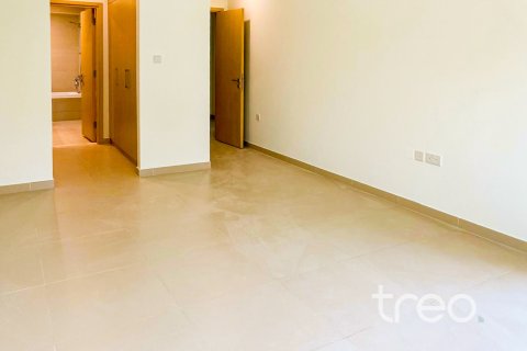 Villa en Dubai, 3 dormitorios, 204.76 m², № 124802 - foto 2