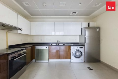 Apartment in Dubai Marina, Dubai 2 bedrooms, 112.8 sq.m. № 41805 - photo 12