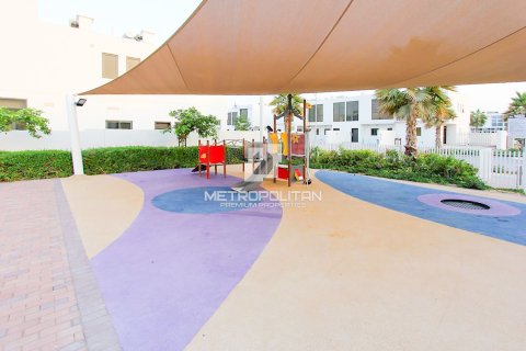 Купить виллу в DAMAC Hills (Akoya by DAMAC), Дубай: 3 спальни, 343м², № 73221 - фото 25